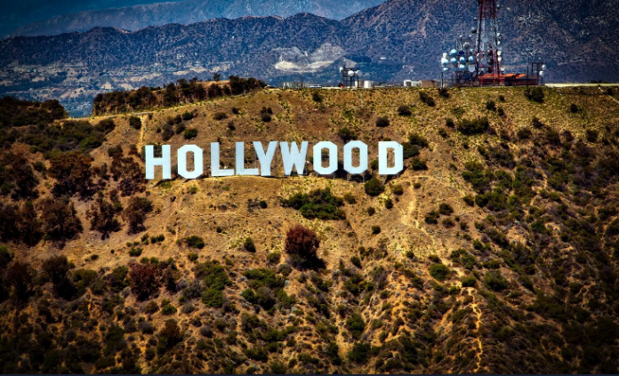 Screenshot_2020-12-31 Ο κορονοϊός βάζει «λουκέτο» και στο Hollywood - Διακοπή γυρισμάτων μέχρι τα μέσα Ιανουαρίου