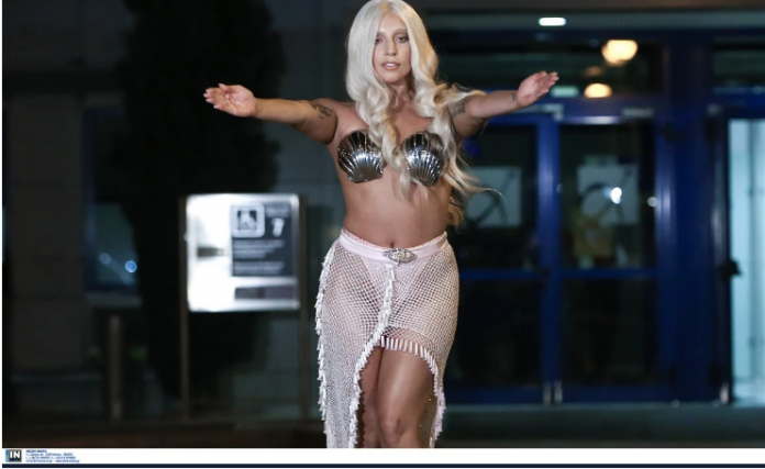 Screenshot_2021-02-25 Lady Gaga Το «αστρονομικό» ποσό - αμοιβή, που δίνει για τα 2 σκυλάκια της που κλάπηκαν στο Χόλιγουντ