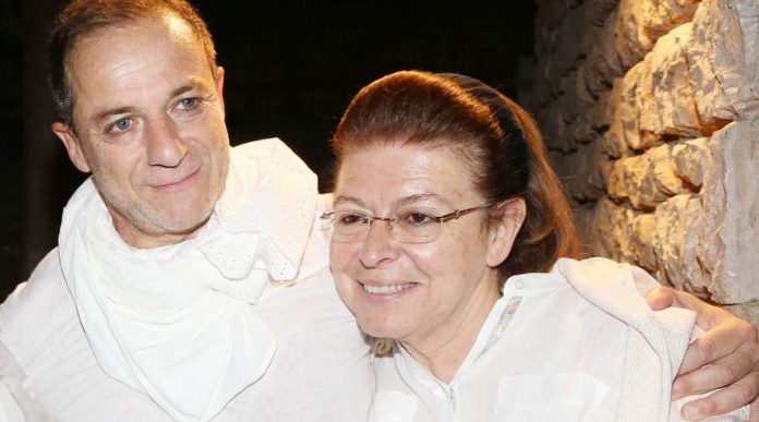 DIMITRIS_LIGNADIS_LINA_MENDONI