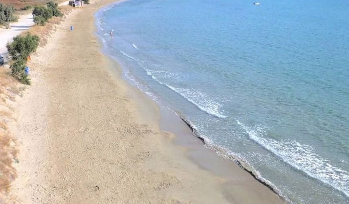 paralia-paros
