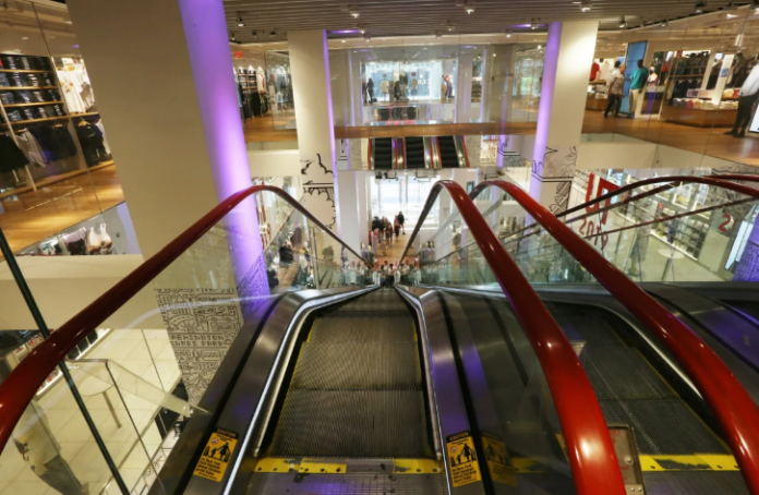 Screenshot_2021-04-04 Ανοίγουν και τα mall, δείτε σε ποιες περιοχές, όλα τα μέτρα από Δευτέρα 5 4