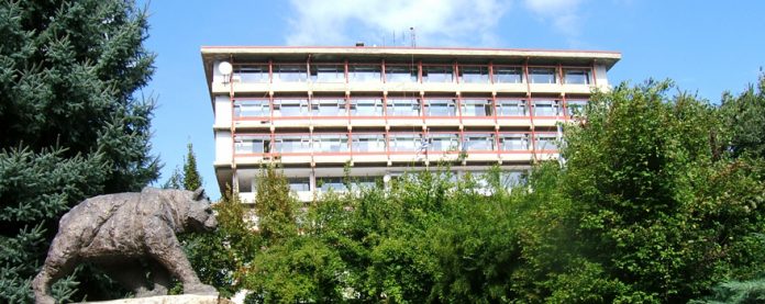 Dioikitirio-880x350